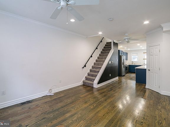 5th image of 1620 Swain St