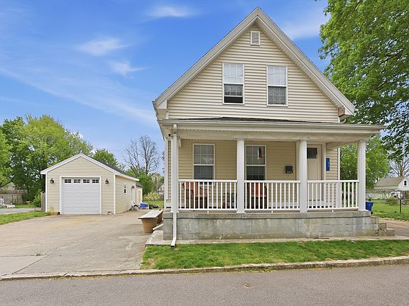 4th image of 31 Wilbur St