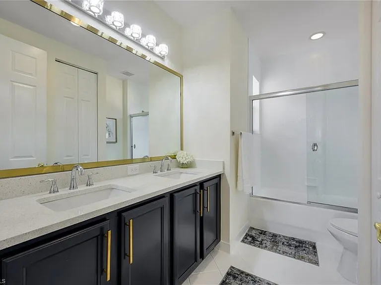 10327 Carolina Willow Dr — Photo 24