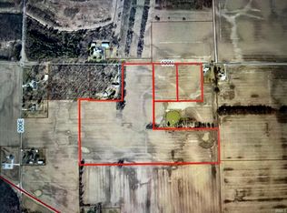 E Hundred North Rd, Huntington, IN 46750