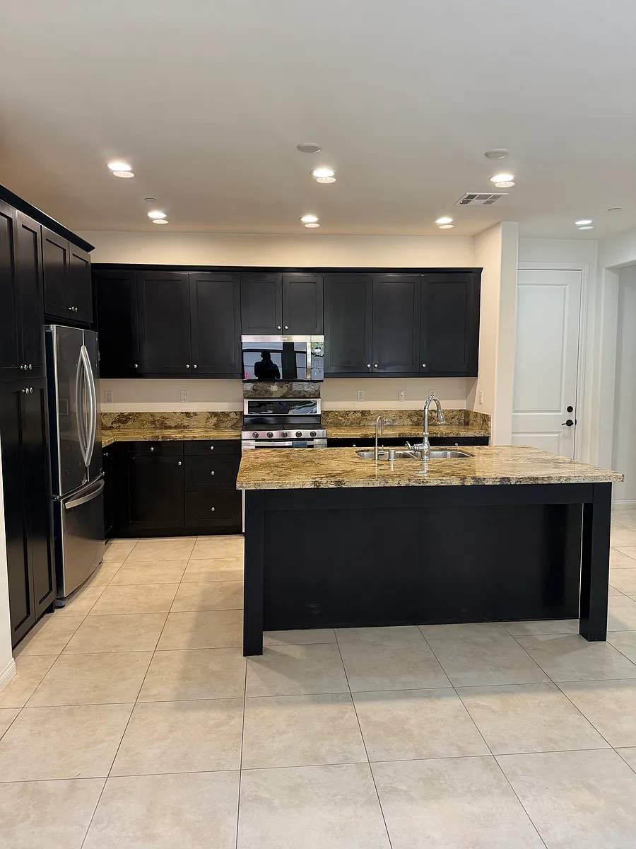 Building Photo - 16255 Veridian Cir