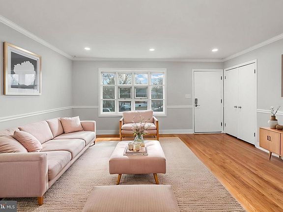 4th image of 7604 Windy Rdg