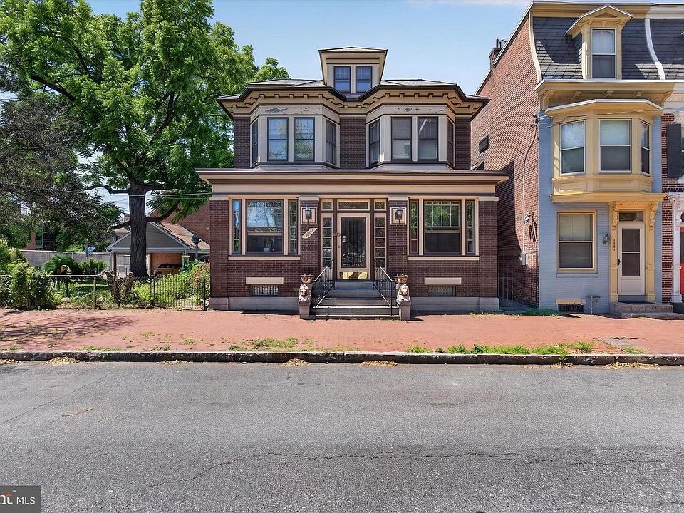 1st image of 1222 Green St
