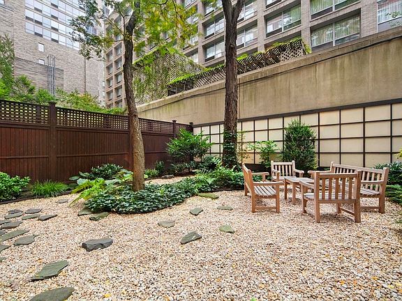 4th image of 130 W 67th St APT 6J