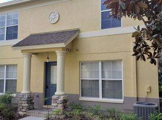 223 Castlekeeper Pl, Valrico, FL 33594