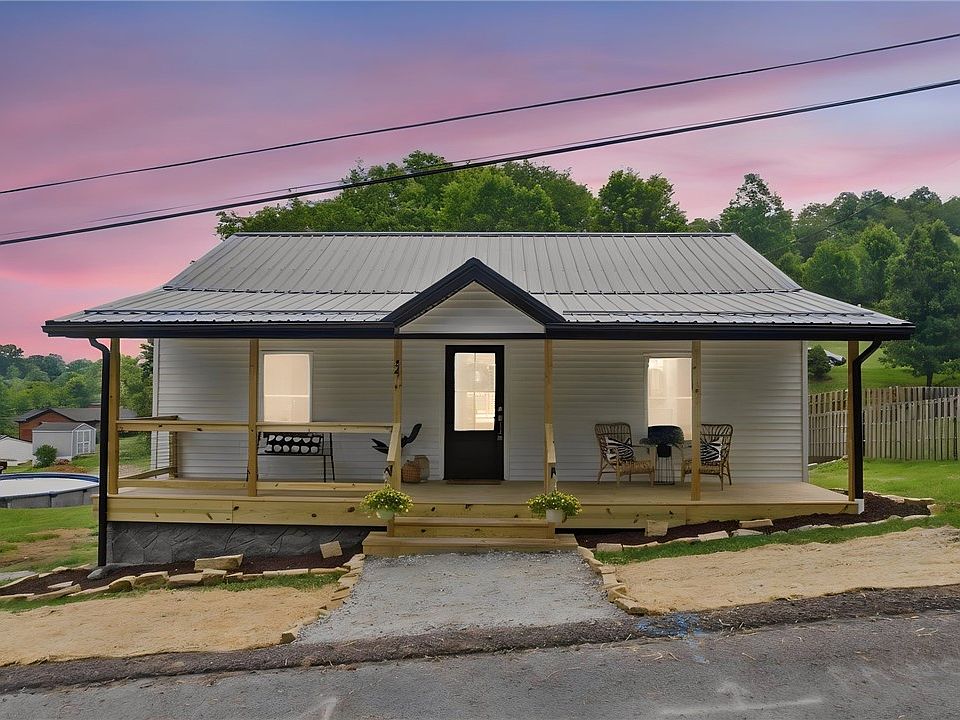 1st image of 54 Sherlock Cir