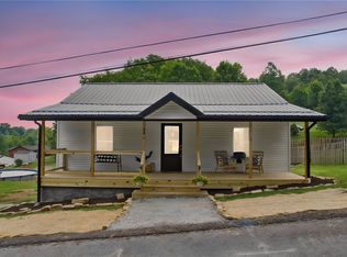 54 Sherlock Cir, Mc Donald, PA 15057