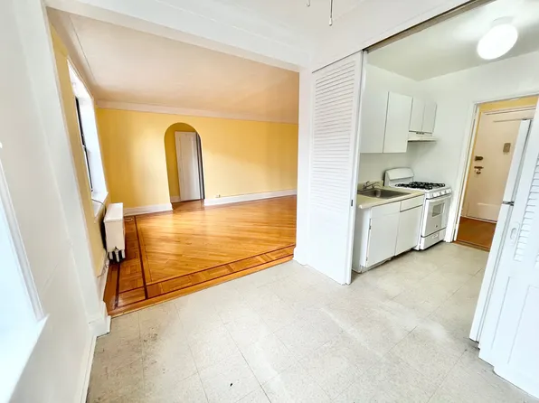 (undisclosed Address), White Plains, NY 10601