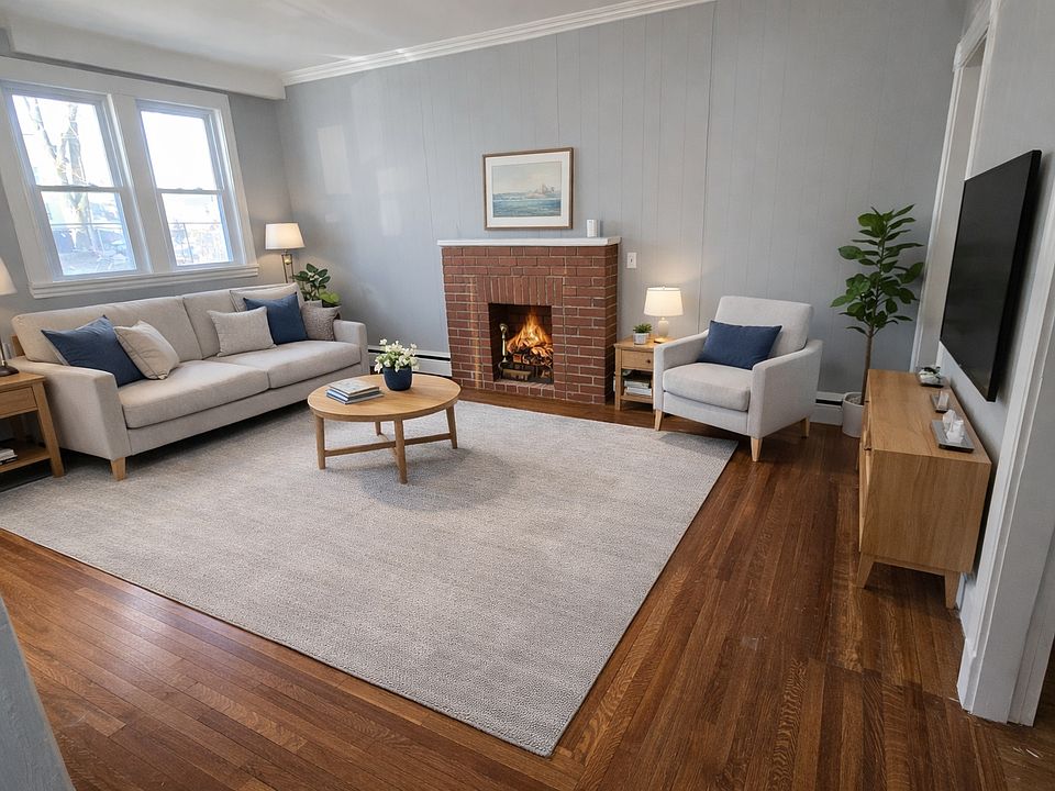 Living room (Furniture not included)