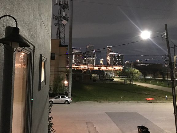 3rd image of 1105 Saint Charles St