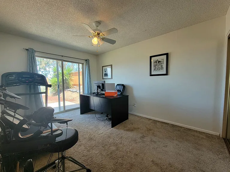 7620 Lone Star St — Photo 24