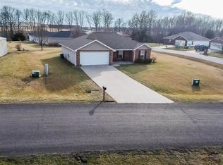 5046 Pendergras Rd, Fulton, MO 65251