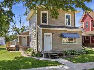 310 5th Ave, Clarence, IA 52216
