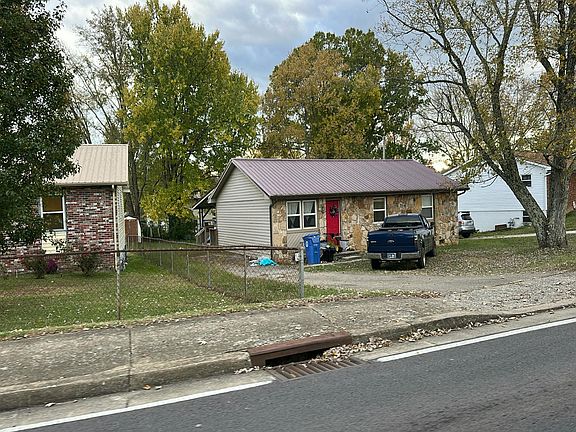 3rd image of 1216 Joe Hall Rd
