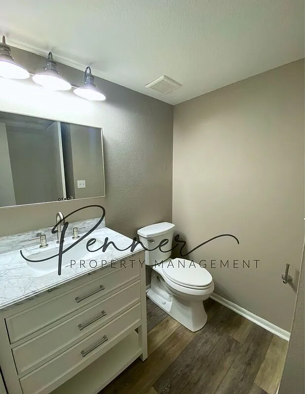 3 bed, 2.5 bath, 1470 sqft, $1,350 — Photo 4