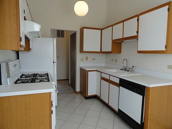 4th image of 2645 S Embers Ln