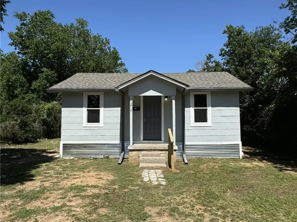 1217 J J Flewellen Rd, Waco, TX 76704