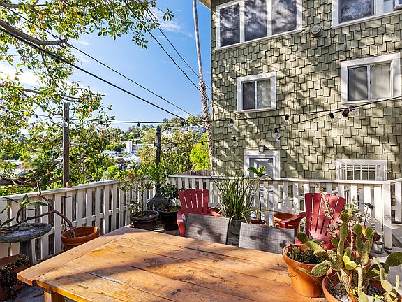 3rd image of 1545 1/2 Murray Dr #1545-1/2