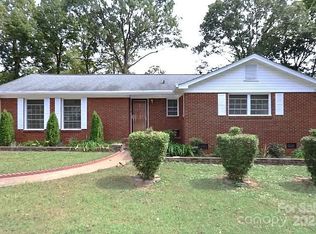 3220 Wiseman Dr, Charlotte, NC 28227