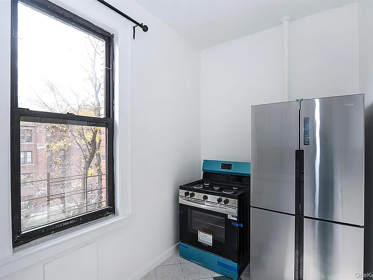 11525 Metropolitan Ave #233 — Photo 9
