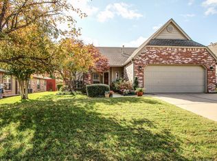 8608 E 93rd St, Tulsa, OK 74133