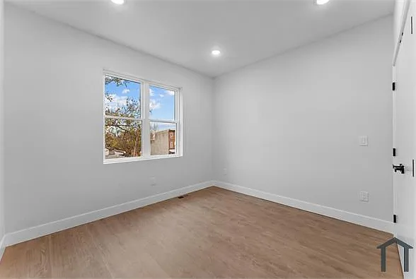 3904 Brown St #1 — Photo 17