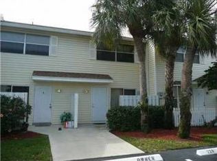 2875 NE 15th St, Pompano Beach, FL 33062