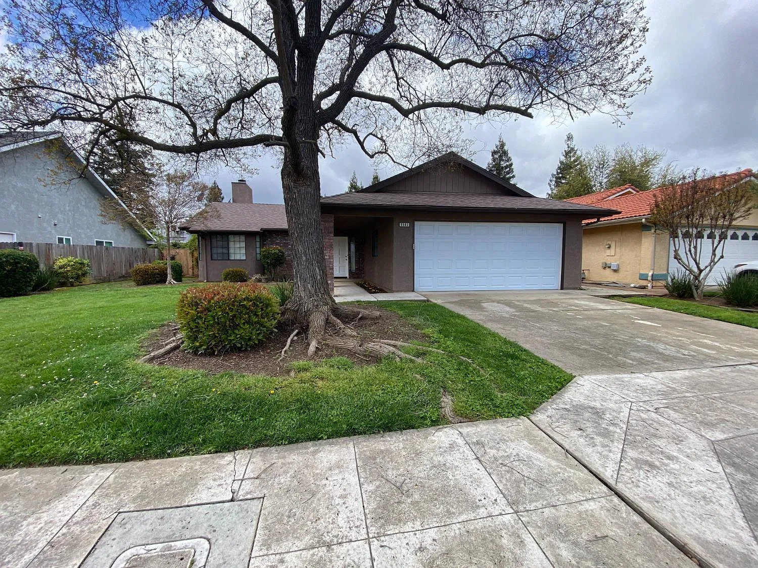 3 bed, 1465 sqft, $2,400 — Photo 2