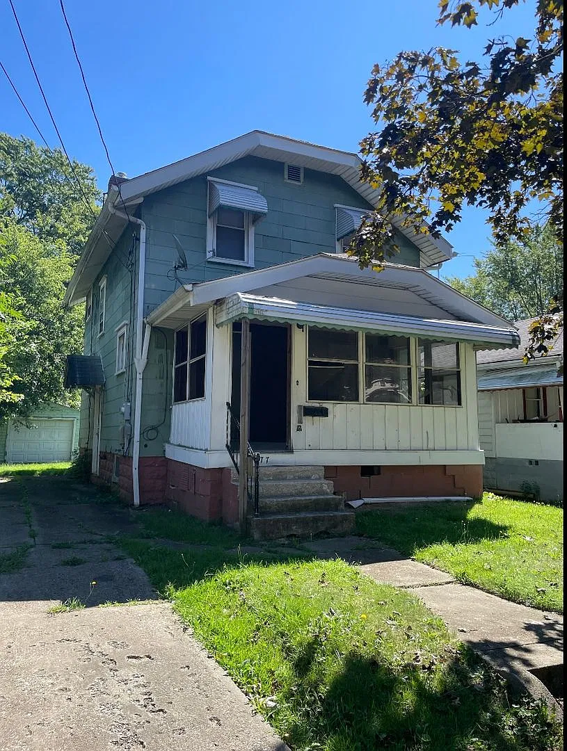 2-Bedroom, 1-Bathroom Single Family Home for Rent in Akron, Ohio — Photo 1
