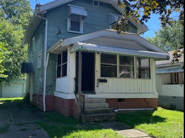 677 Virginia Ave, Akron, OH 44306