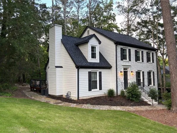 5200 Ozark Ln, Marietta, GA 30062