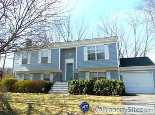 8924 Locust St, Waldorf, MD 20603