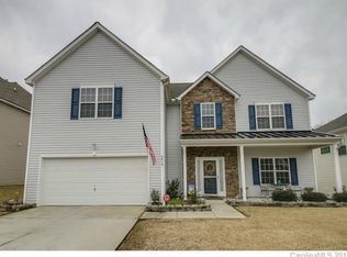 5813 Parkstone Dr, Matthews, NC 28104