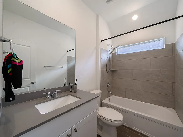 14107 Roller Mls — Photo 22