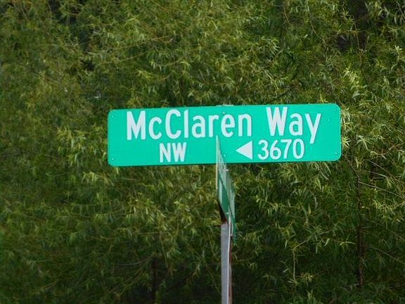 2nd image of 3586 McClaren Way