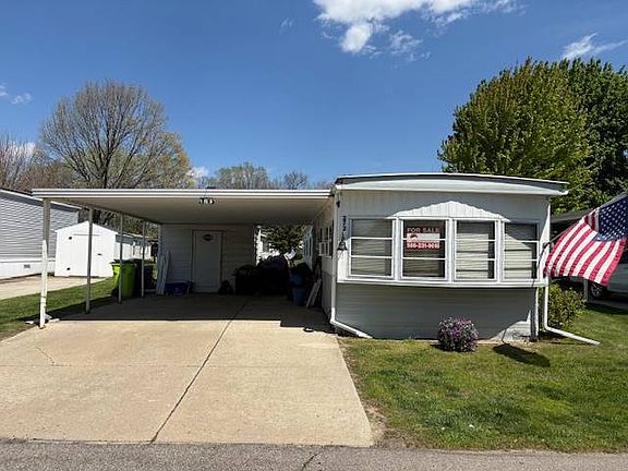 2nd image of 272 Toucan St