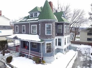 1 Grout Ct, Worcester, MA 01610