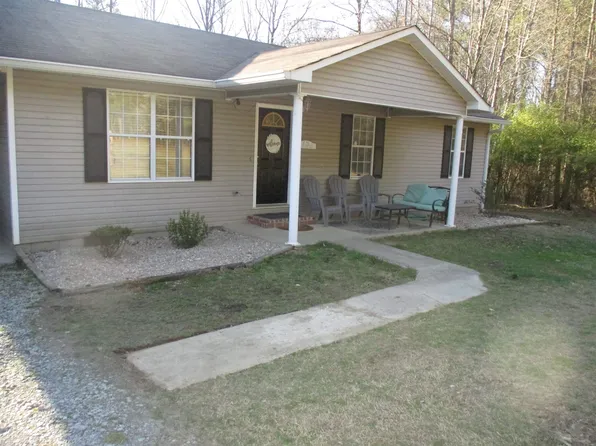 57 Marigold Private Dr, Falkville, AL 35622