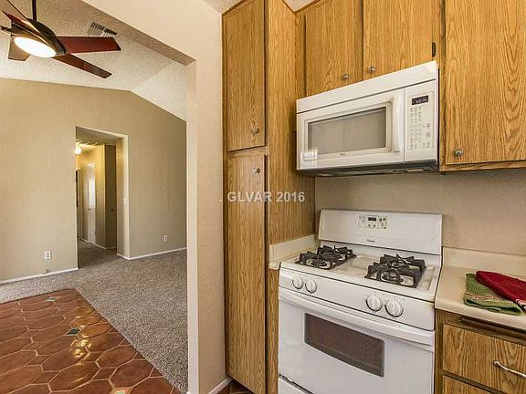 5th image of 4572 Cedarspring Dr