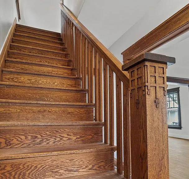 1213 W Jefferson Blvd — Photo 7