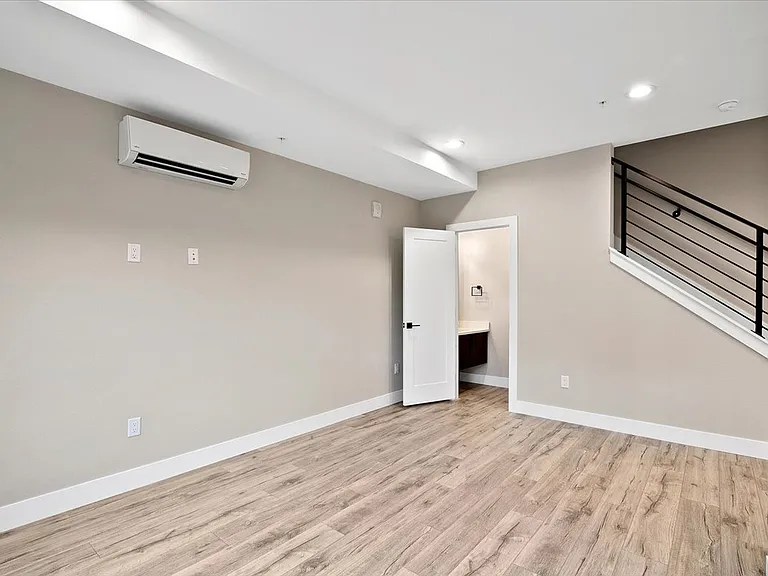 1327 Jersey St #5 — Photo 23
