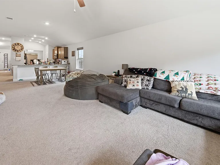 490 Terra Vista Cir — Photo 10