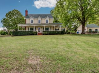 8265 Hunters Creek Dr, Olive Branch, MS 38654