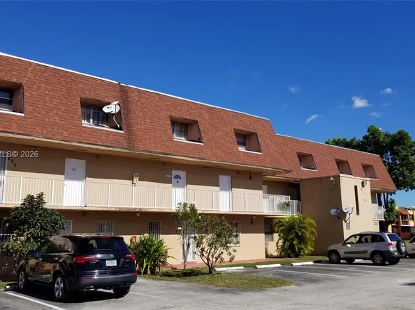 300 NW 107th Ave APT 206, Miami, FL 33172