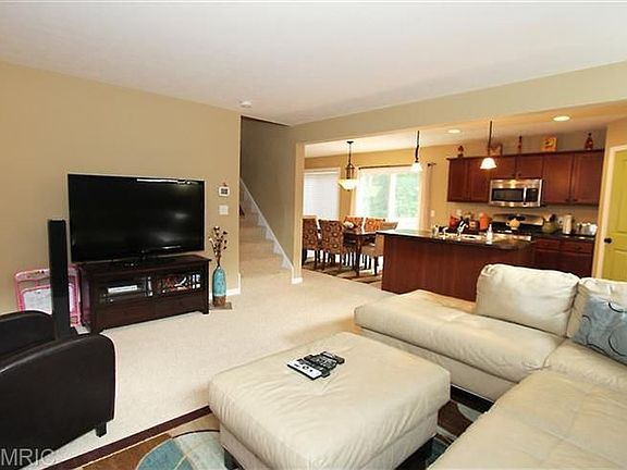 3rd image of 13280 Patchin Dr