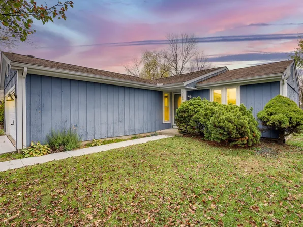 3780 Big Walnut Dr, Groveport, OH 43125