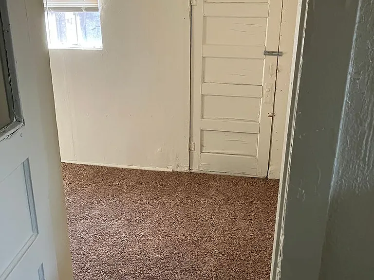 9330 & 9320 Latham Dr — Photo 11