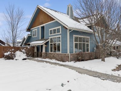 5161 River Lakes Pkwy, Whitefish, MT, 59937