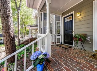 1496 Oakridge Cir, Decatur, GA 30033