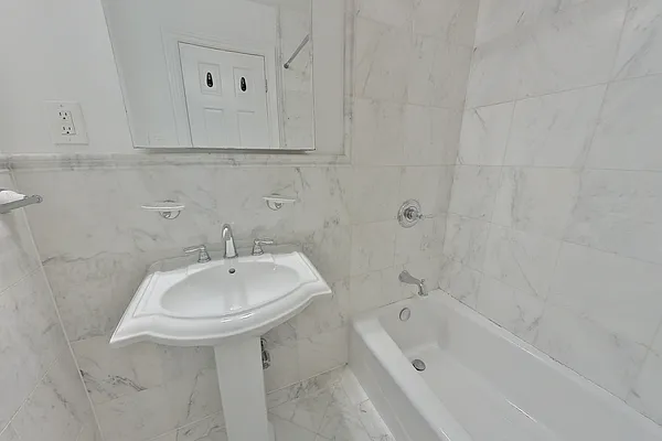 Rented by CitySites Real Estate Group | media 12